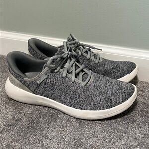 Kizik Madrid Eco Knit Sneaker size 9